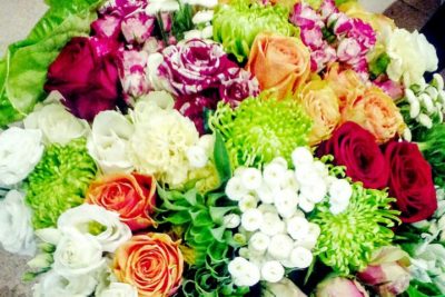 Bouquets de fleurs : comment bien les entretenir ?
